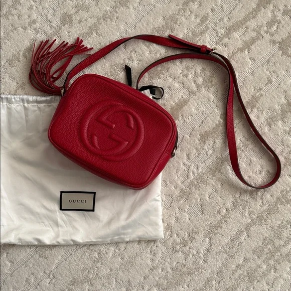 Authentic Gucci Soho Disco Red Pebbled Leather Crossbody w/ Dust Bag - Picture 2 of 15